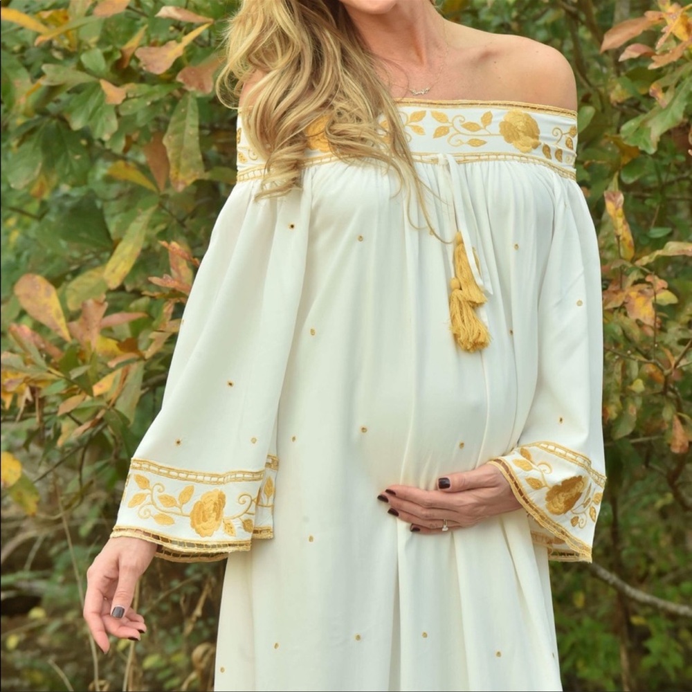 New 5⭐️Star Boho Embroidered Gold Lima Leaf Capri Maternity & Beyond Kimono Maxi